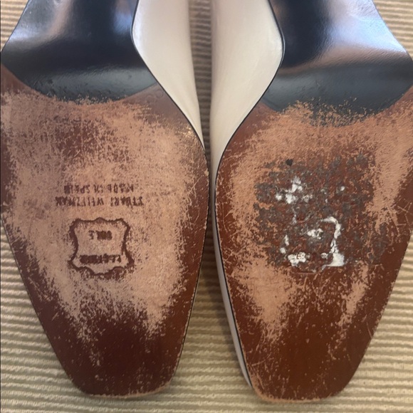 Stuart Weitzman Iridescent Oyster Sparkle Heel Cream Pumps - Picture 4 of 7